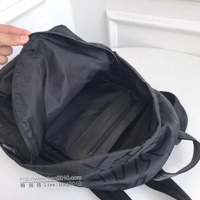 Burberry專櫃新款雙肩包 巴寶莉TB專屬標識圖案提花雙肩包  db1200